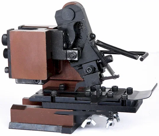 Khuôn Dập Đầu Cos OTP Thẳng Đứng Chất Lượng Cao