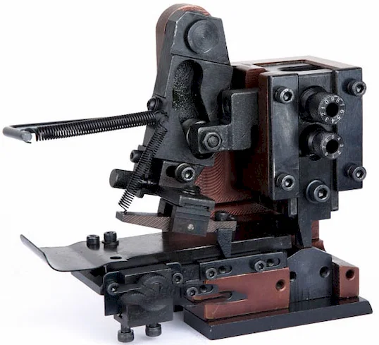 Khuôn Dập Đầu Cos OTP Ngang Chính Xác Cao